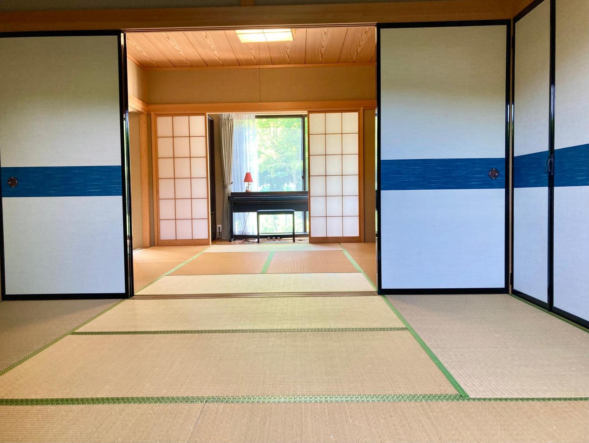 富士の樱house 宝栄 Villa Fujikawaguchiko Exterior foto